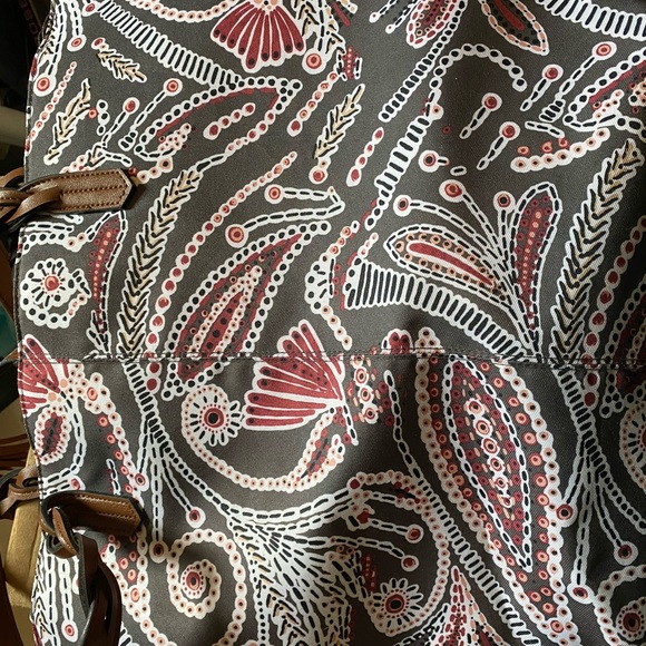 Brand new boho chic tote with brown bottom - Picture 3 of 4